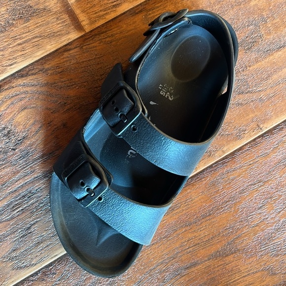 Birkenstock Sandals - Size 32 - Picture 6 of 9